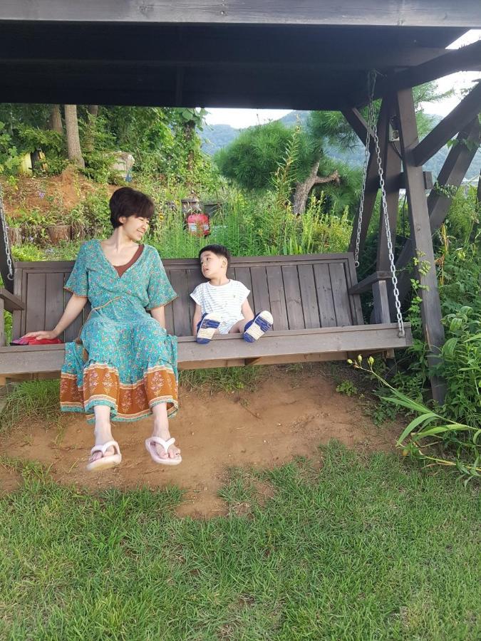 Walking Sky Pension Gapyeong Eksteriør billede